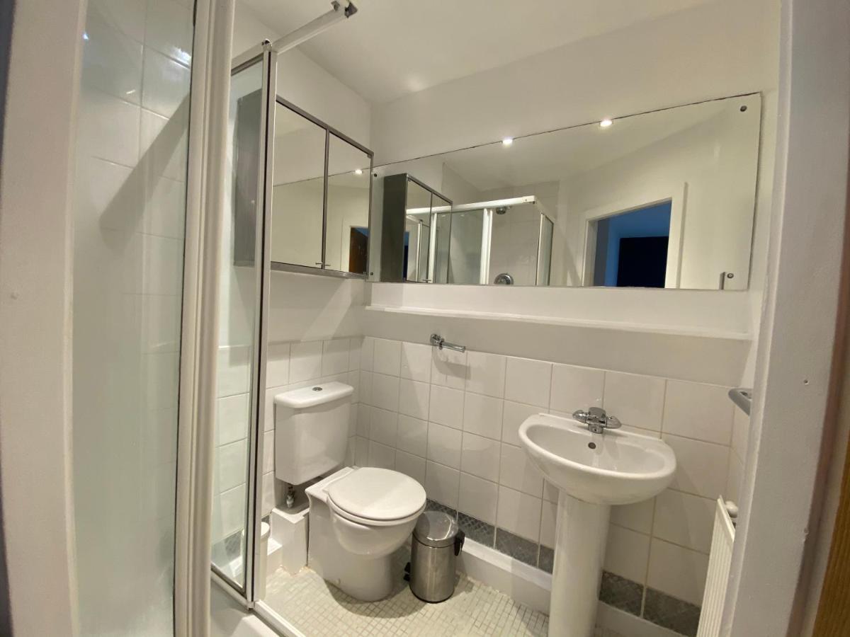 Large 5-Bed City Centre Townhouse With Secure Parking Manchester Kültér fotó